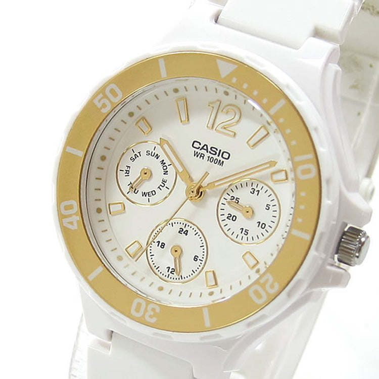 CASIO SATNDARD Series Waterproof Quartz White Sports White Dial White Analog LRW-250H-9A1