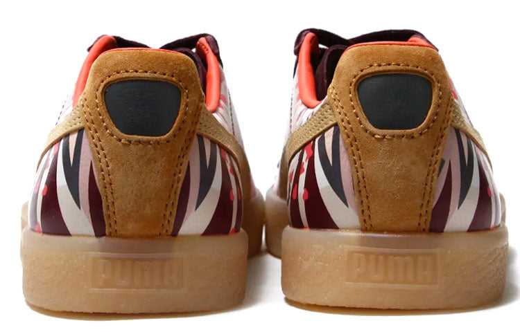(WMNS) NATUREL x PUMA Clyde Board Shoes Multi-Color 364454-01