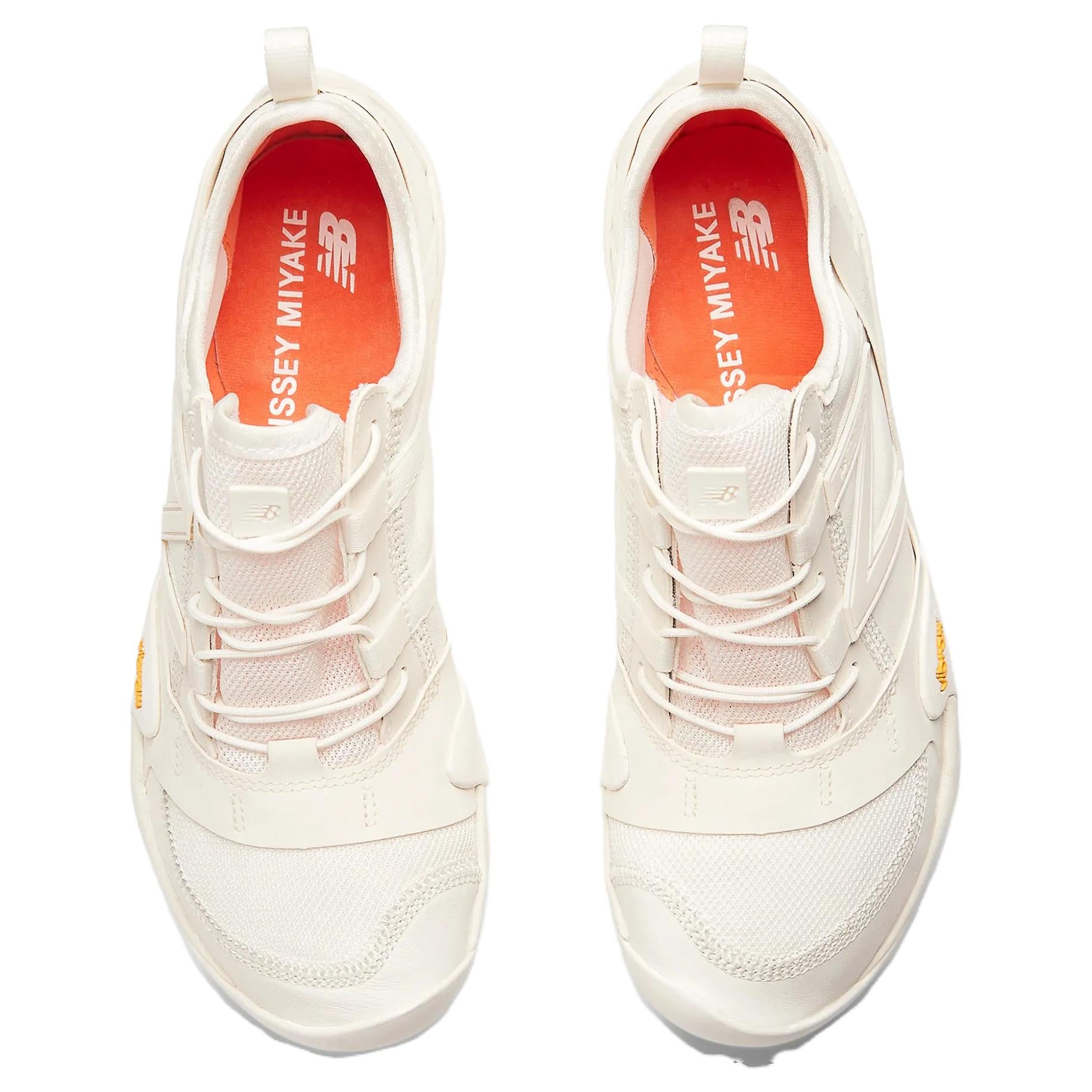 New Balance MT10O ISSEY 'MIYAKE White' MT10OIM