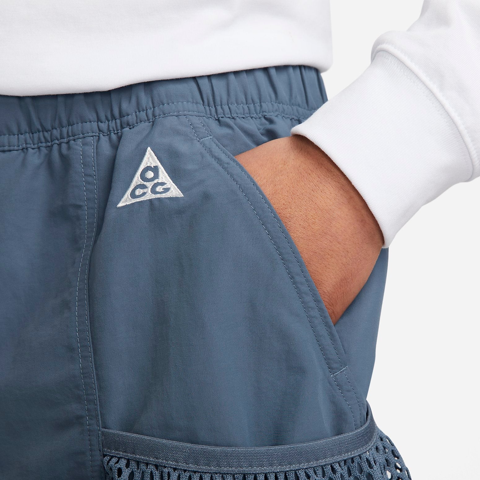Nike ACG "Snowgrass" Cargo Shorts 'Blue' DV9405-491