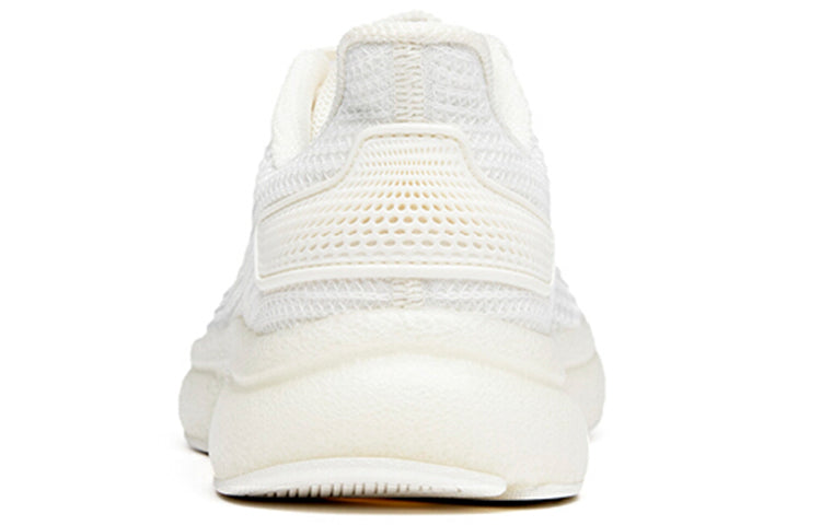 (WMNS) ANTA Bubble Runner 'White Blue' 122025520-11
