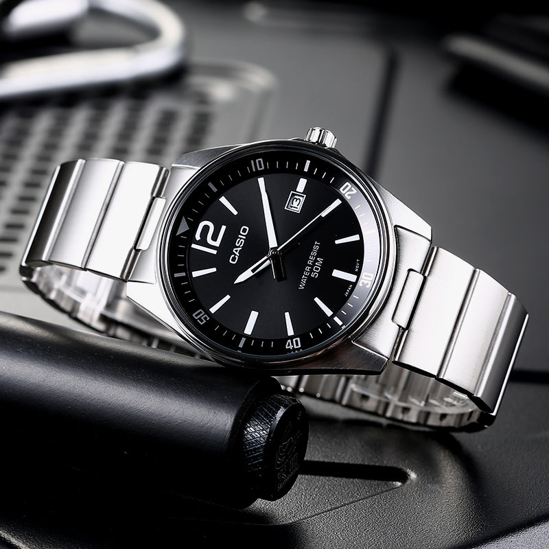 CASIO Male DRESS Japan / South Korea Fashion Quartz Silver Analog MTP-E170D-1BVDF