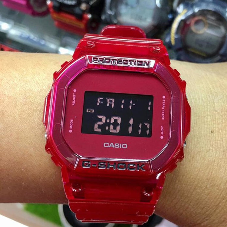 CASIO G-Shock Square 'Red' DW-5600SB-4ER