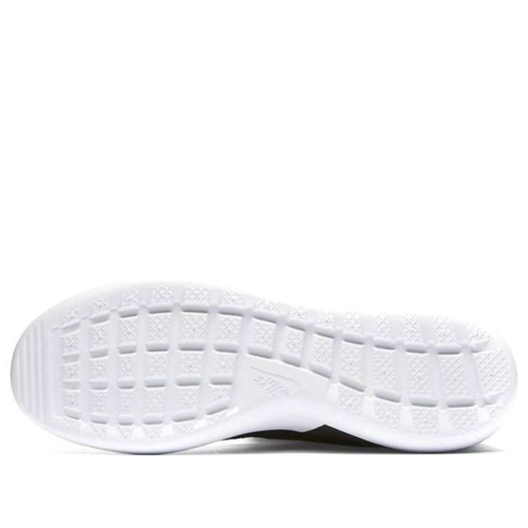 (WMNS) Nike Roshe 2 Flyknit Hi 'Black White' 861708-002
