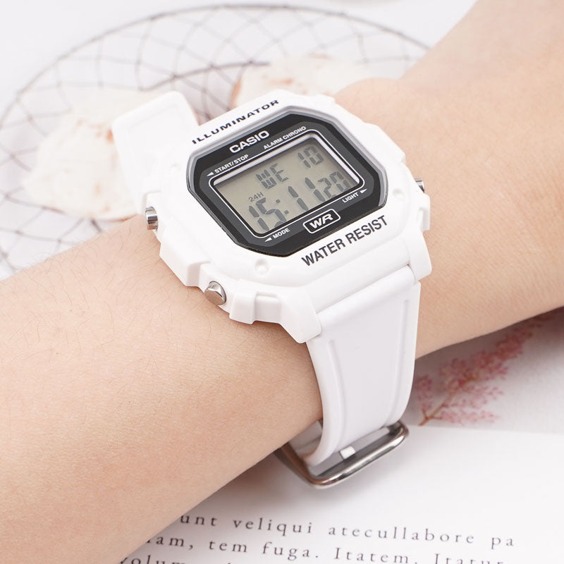 CASIO Sports Waterproof White Digital F-108WHC-7ACF