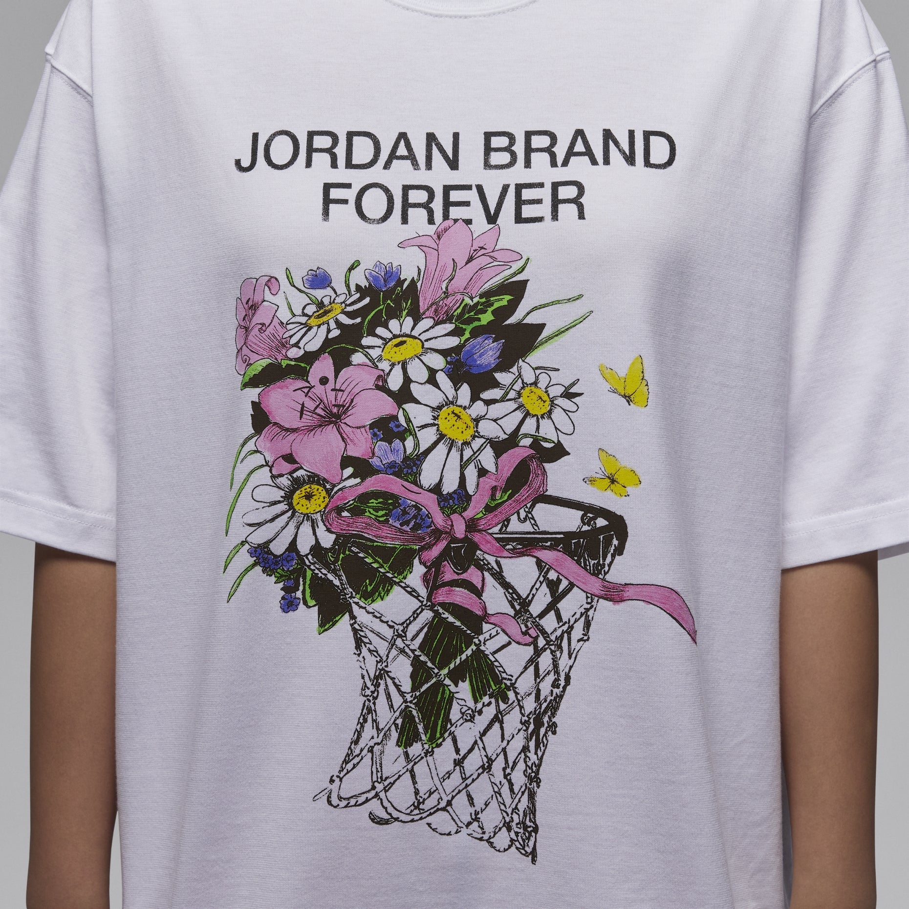 (WMNS) Air Jordan Oversized Graphic T-Shirt Asia Sizing 'White' FV7120-100