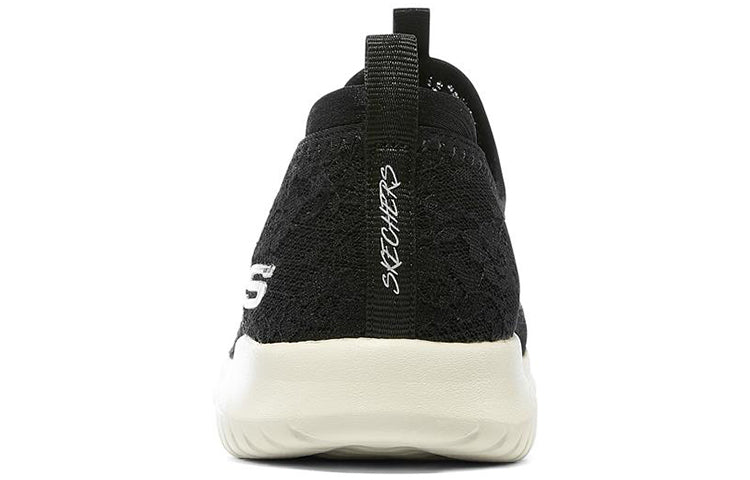 (WMNS) Skechers Ultra Flex 'Black White' 149436-BKW