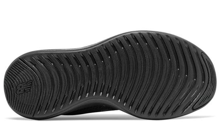 (WMNS) New Balance FuelCore Coast v5 Shoes Black WCSTLLK5