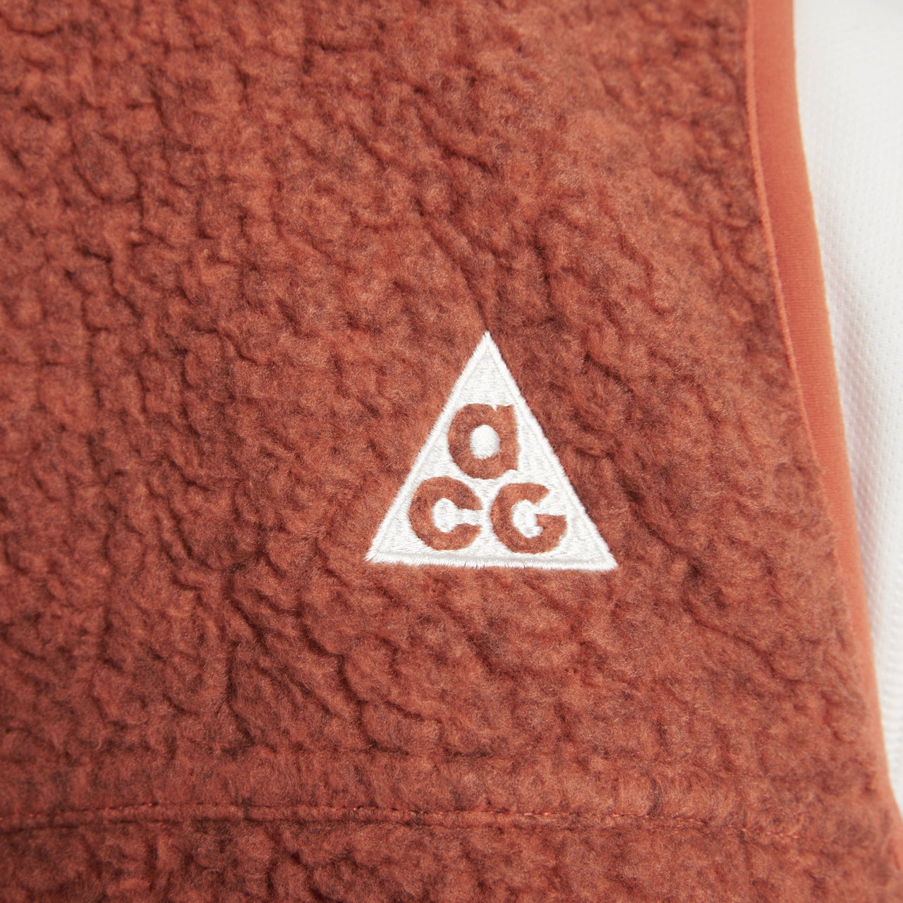 (WMNS) Nike ACG Arctic Wolf Vest 'Orange' FN1925-809