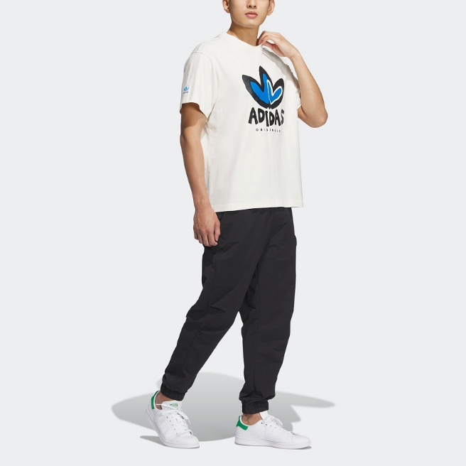adidas originals V-day Tee IK8667