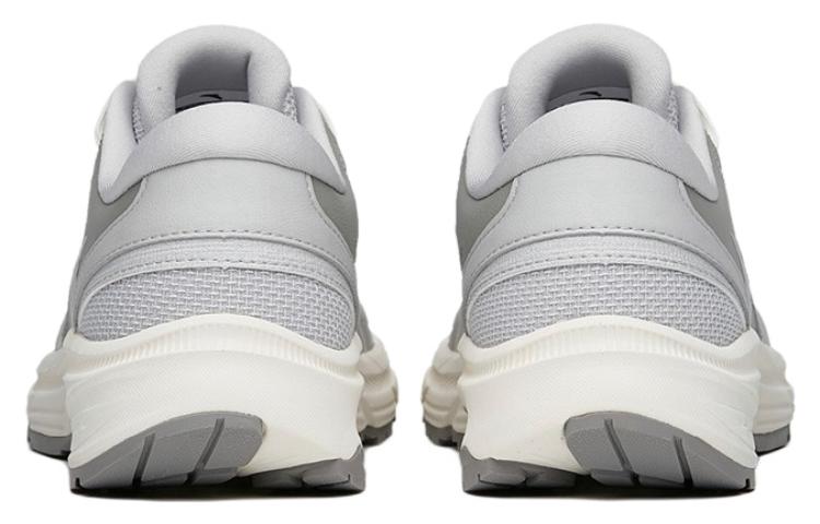 (WMNS) ANTA AT952 'Grey' 922235597-4