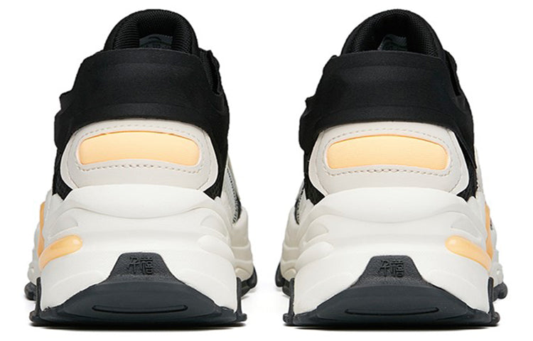 (WMNS) ANTA Millennium 3 'White Black Yellow' 122148982-2