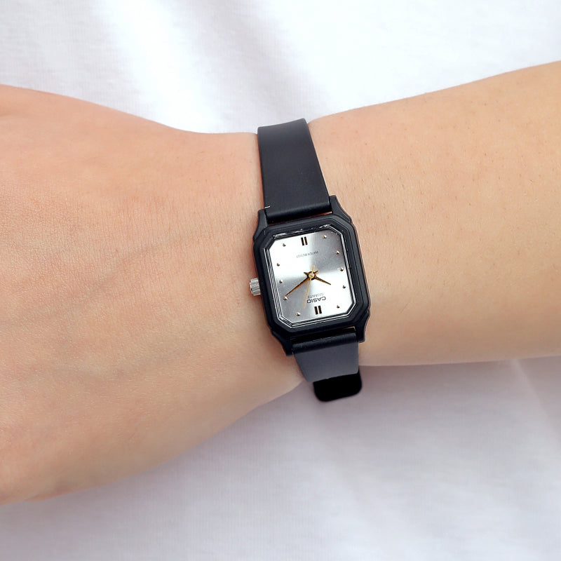 CASIO Sports Quartz Waterproof White Analog LQ-142E-7ADF