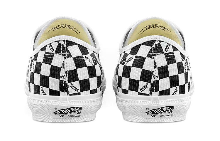 Vans Og Style 23 LX Low-Top Canvas Shoe Black/White VN0A5JIZT0A