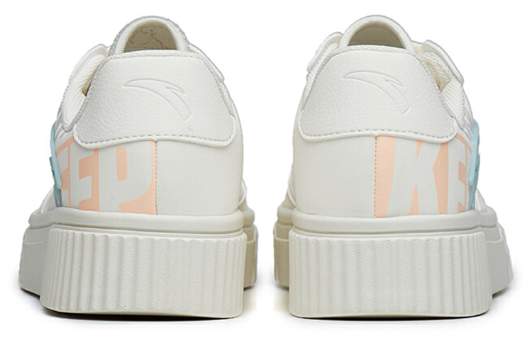 (WMNS) ANTA Life Series Sneakers 'White Blue' 122138066-2
