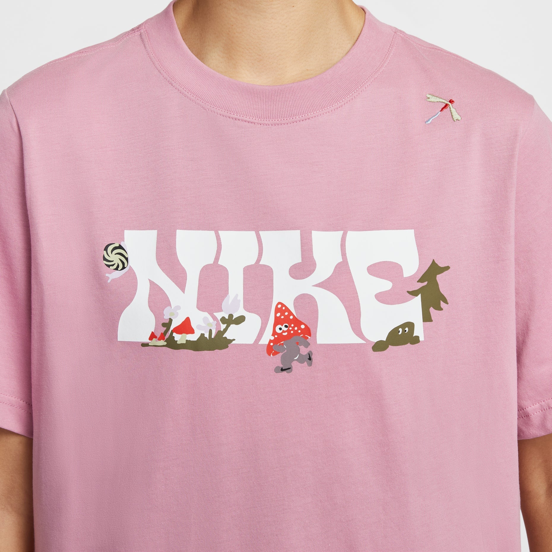 (WMNS) Nike Sportswear Graphic T-shirt Asia Sizing 'Pink' IF0607-668