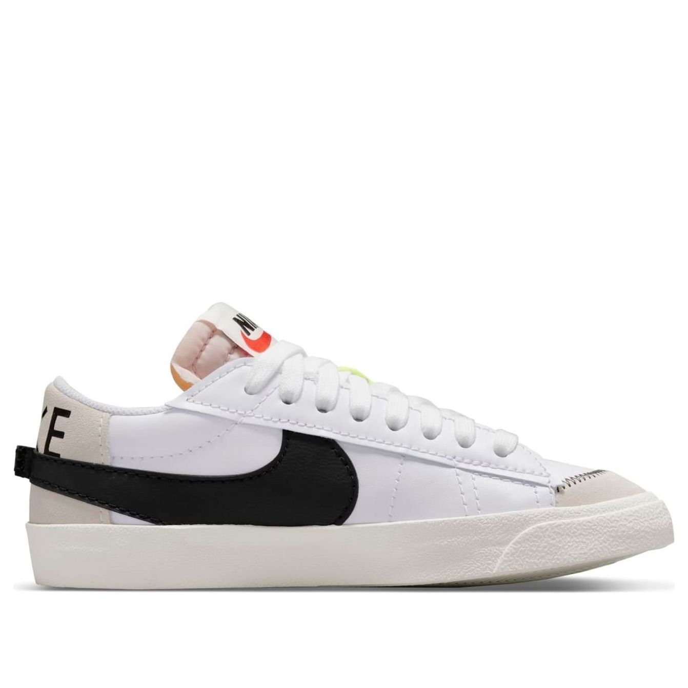 Nike Blazer Low '77 Jumbo 'White Black' DN2158-101