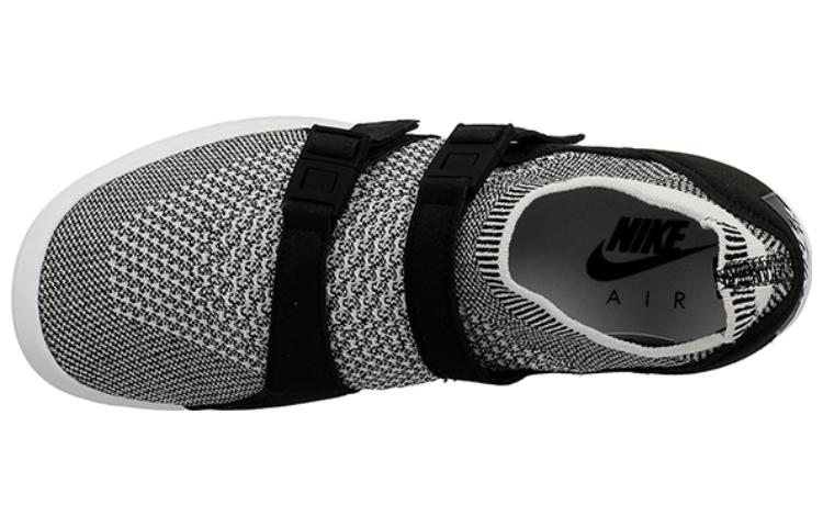 (WMNS) Nike Air Sock Racer Ultra Flyknit 'Oreo' 896447-002