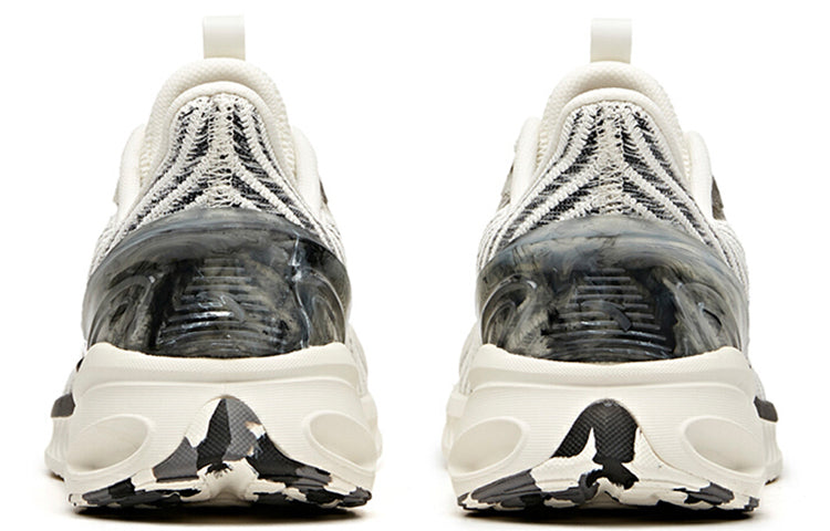(WMNS) ANTA Edge 2 'White Black' 122045587-7