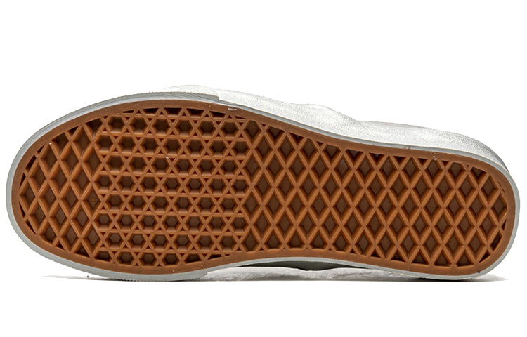Vans Unisex Slip-On Sneakers Silver VN0A38F7QTV
