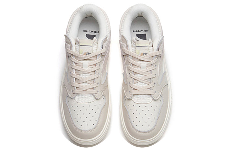 (WMNS) ANTA Streetball 'Grey White' 122218050-6