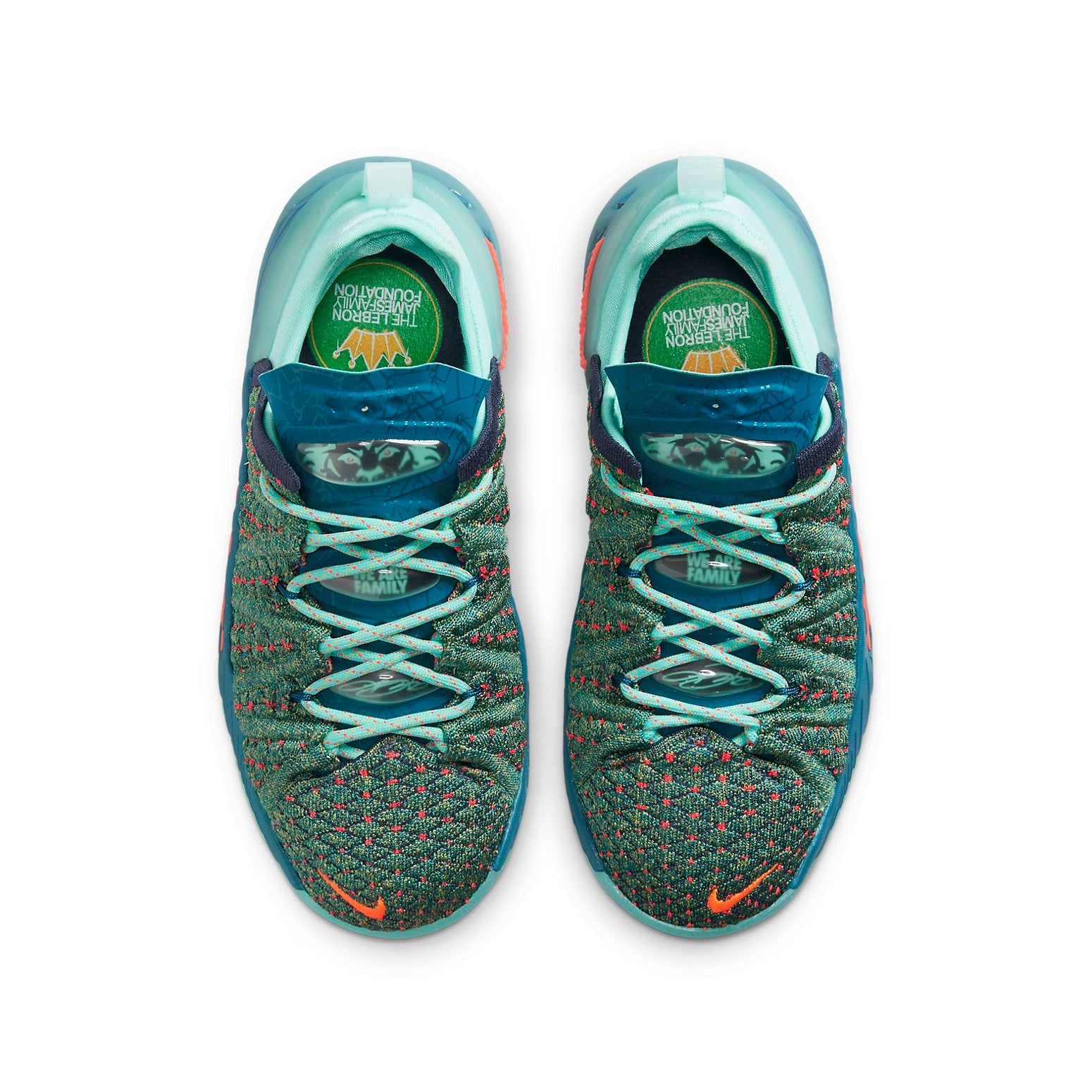 (GS) Nike LeBron James Family Foundation x LeBron 18 'We Are Family' CW2760-300