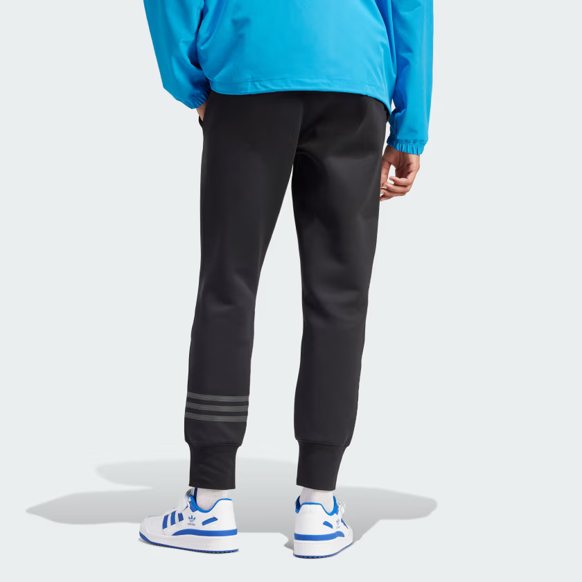 adidas originals Street Neuclassics Cuffed Sweat Pants Asia Sizing 'Black' IS2812