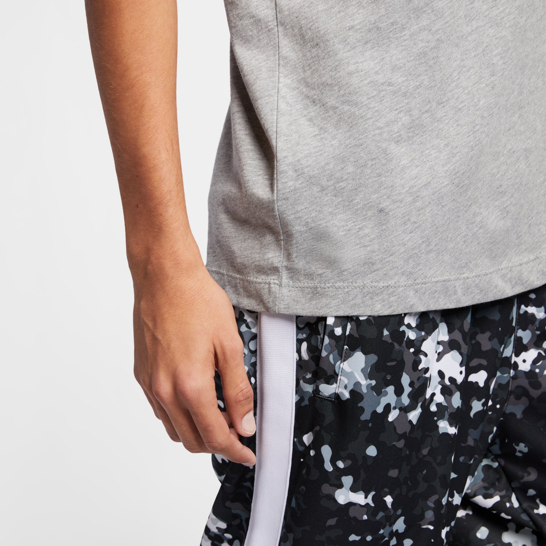 Nike Sportswear Logo Printing Sports Quick Dry Knit Short Sleeve Gray AR5005-063