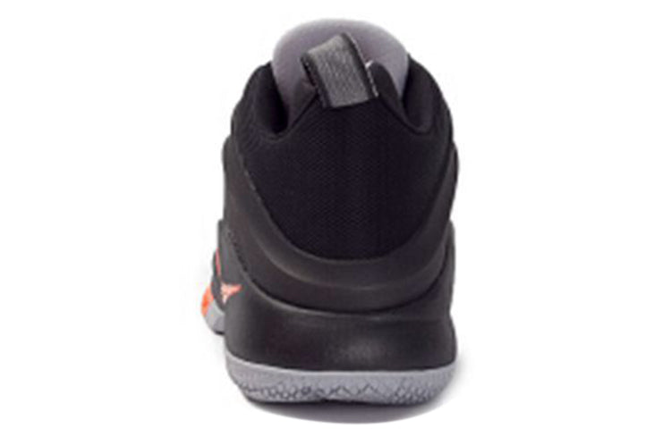 Nike Zoom Witness EP 'Black White Red' 884277-006