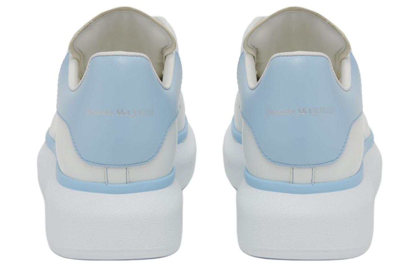 (WMNS) Alexander McQueen Oversized Sneakers 'Baby Blue White' 718139WIEEP9412