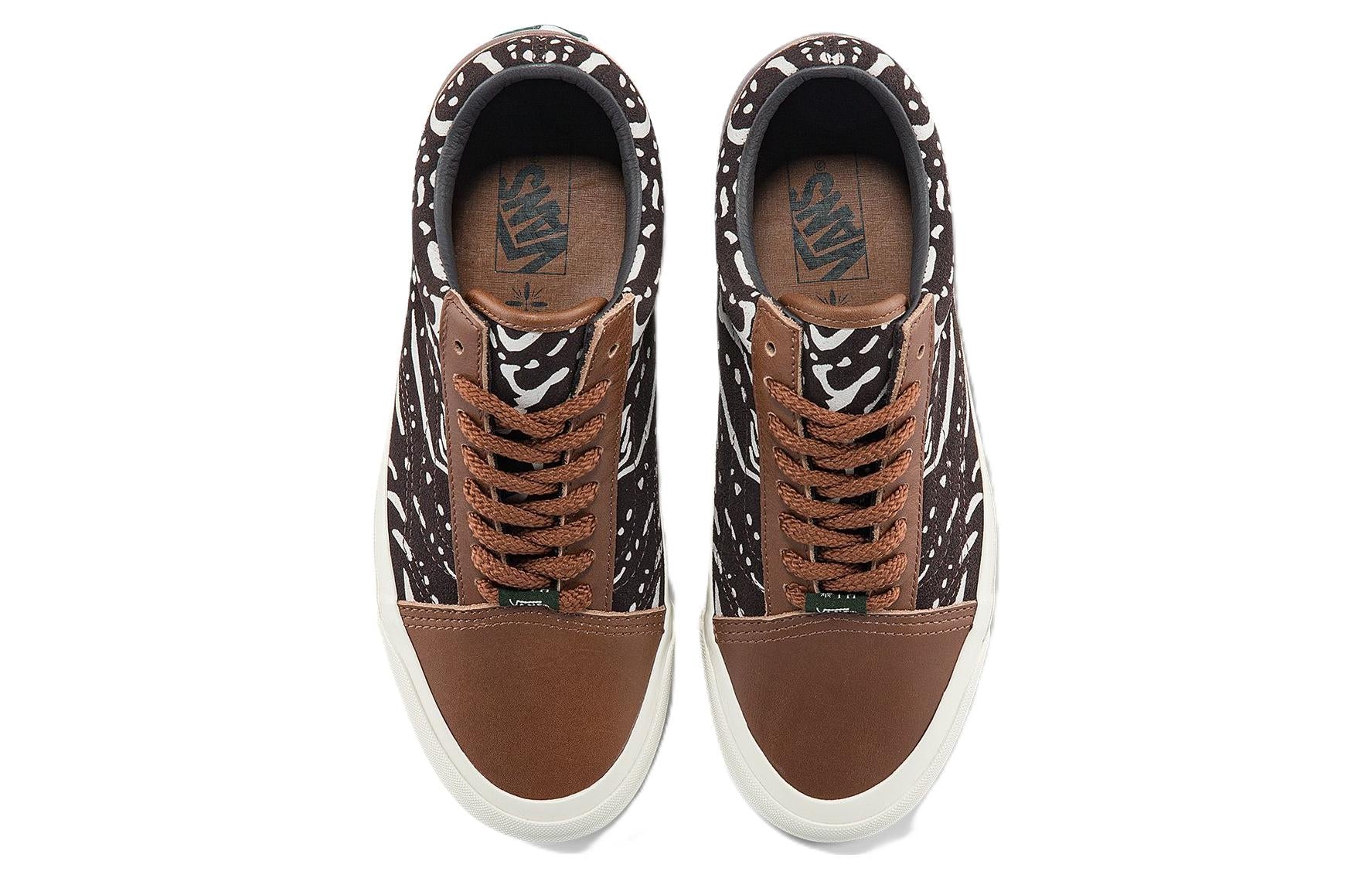 Taka Hayashi x Vans Vault OG Old Skool LX VN0A5FC4BRO