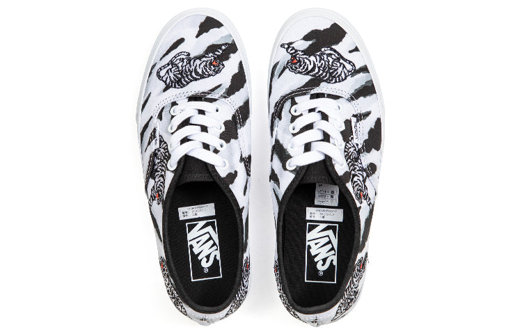 Vans Unisex Authentic Low-Top Sneakers Black/White VN0A5KRDWHT