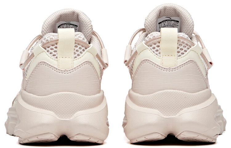 (WMNS) ANTA Fly Life Series Sneakers 'Beige' 922035581-2