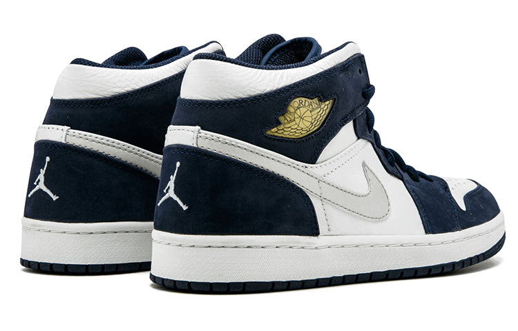 Air Jordan 1 Retro + 'Midnight Navy' 136065-101