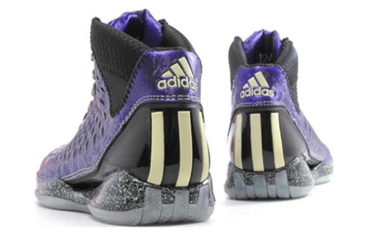 adidas D Rose 3 'Night Before Christmas' G59648