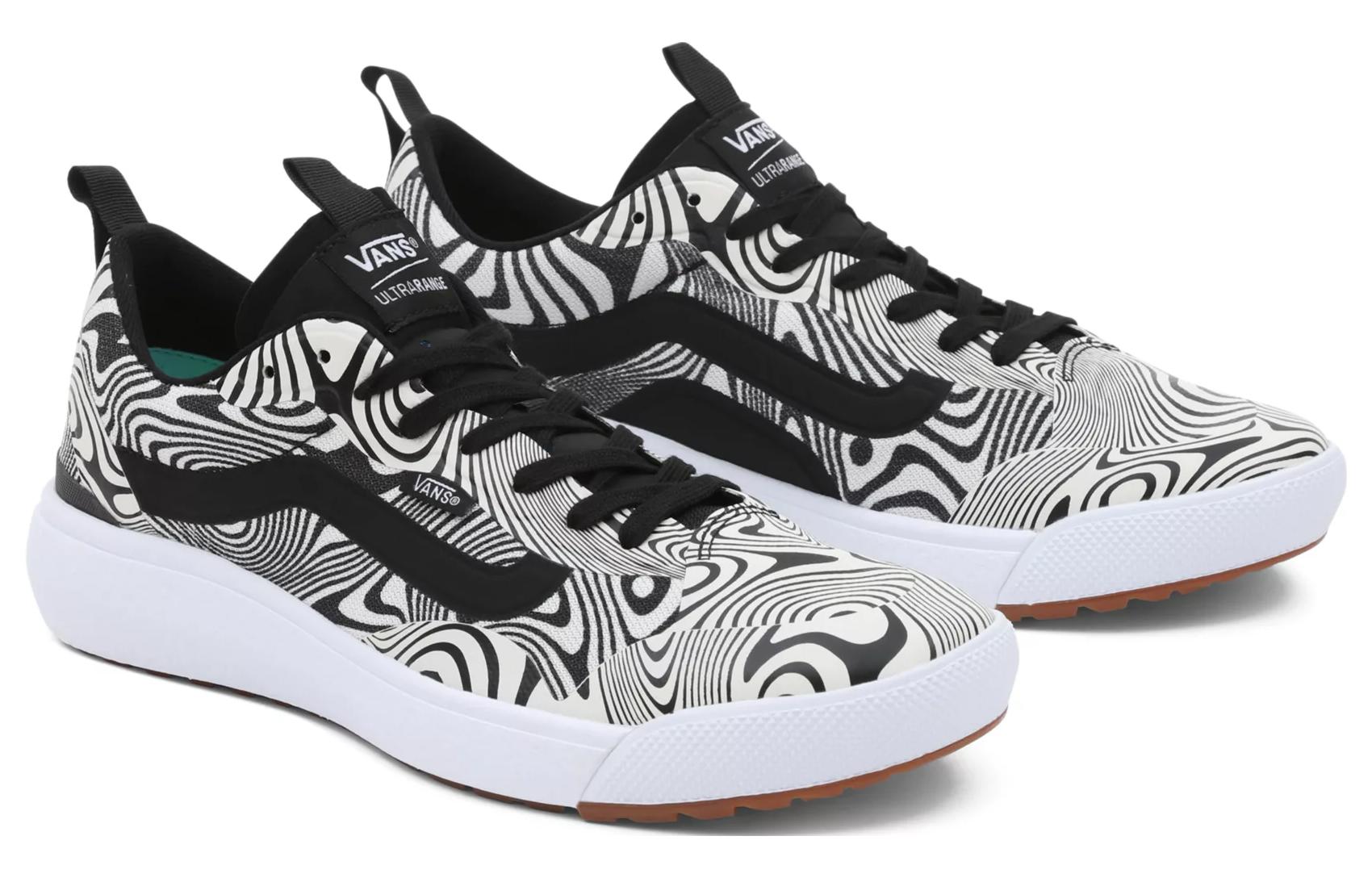 Vans UltraRange EXO 'White Black' VN0A4U1K1KP