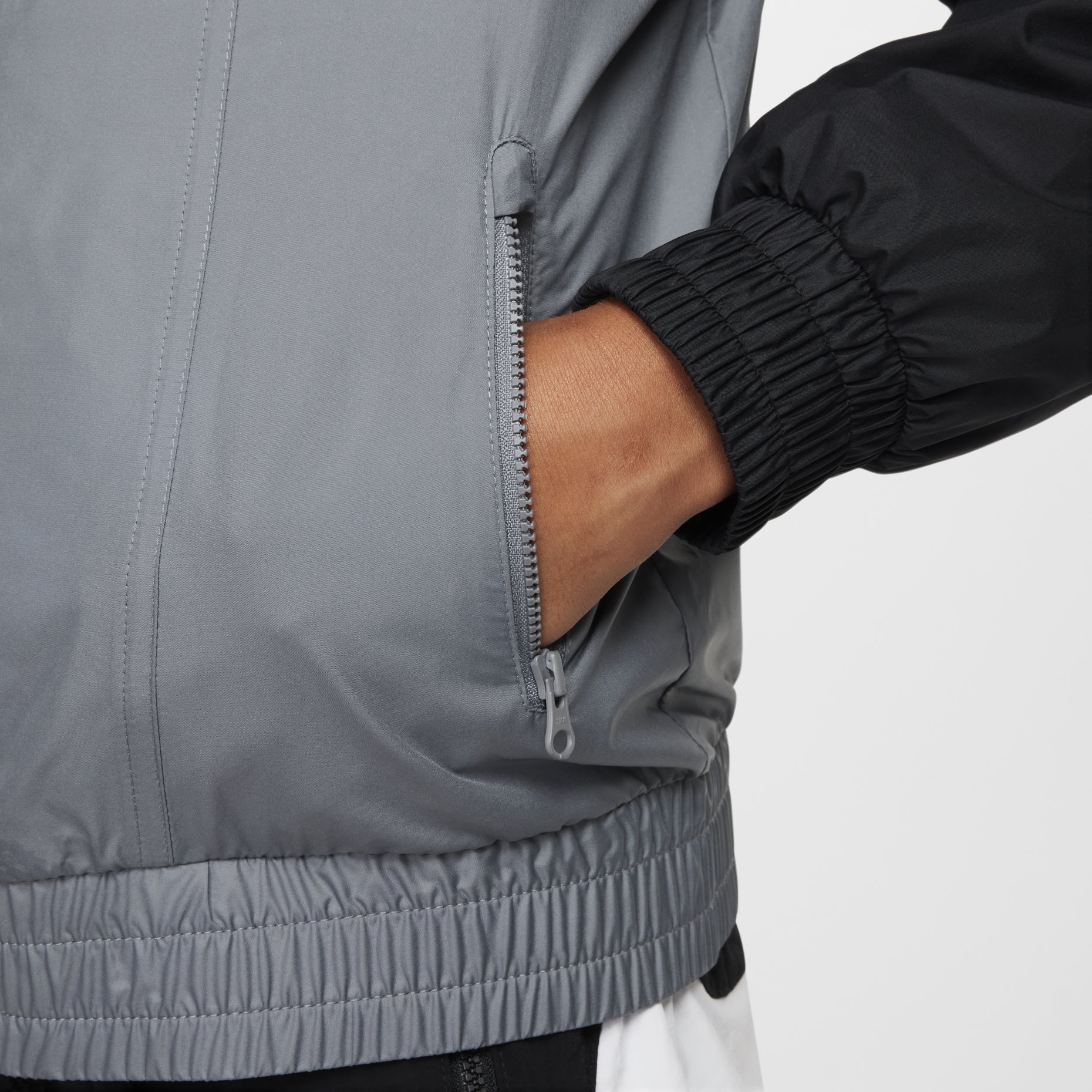 (GS) Nike Sportswear Windrunner Hooded Repel Jacket 'White Grey Black' FZ5516-100