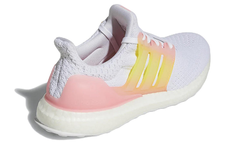 (WMNS) adidas UltraBoost 5.0 DNA 'White Beam Pink' GV8731