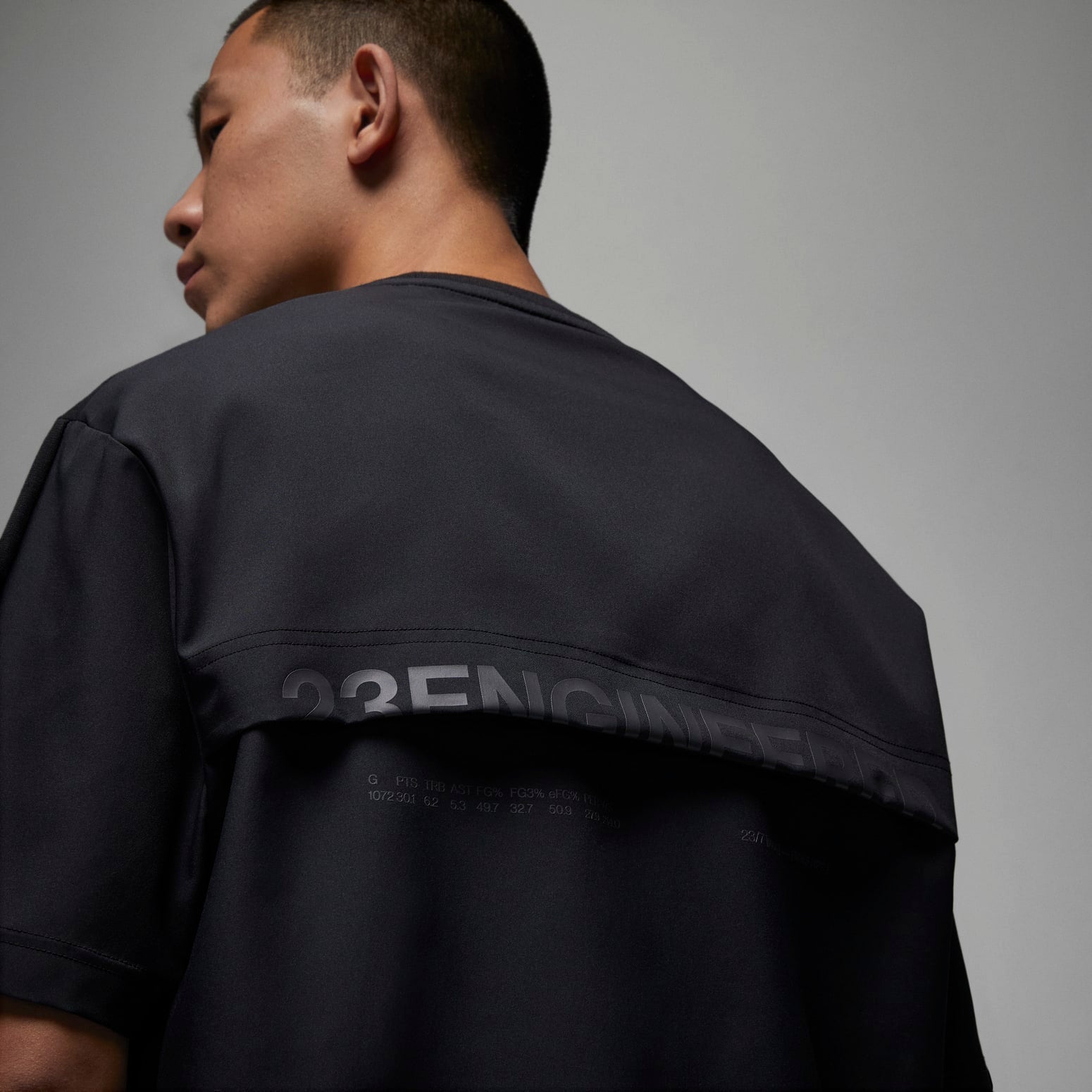 Air Jordan 23 Engineered Lightweight T-shirt 'Black' DX9644-010