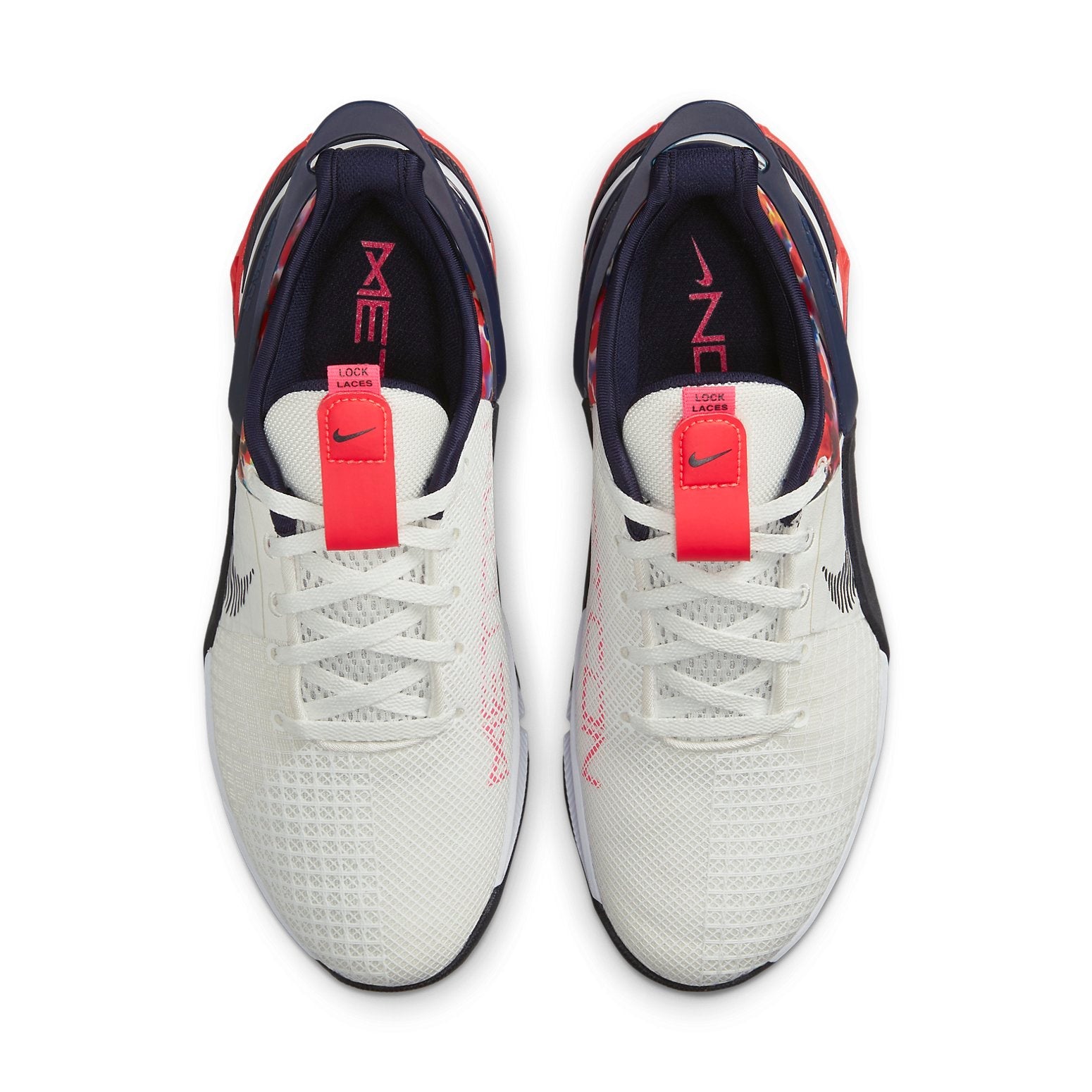 (WMNS) Nike Metcon 8 FlyEase 'White Midnight Navy' DO9381-101