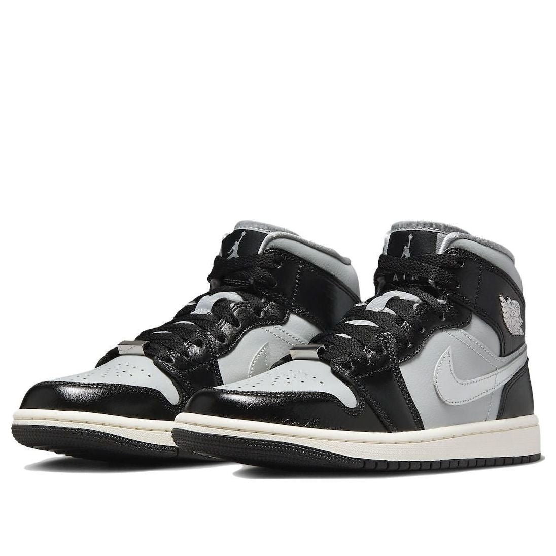 (WMNS) Air Jordan 1 Mid SE 'Black Chrome' FB9892-002