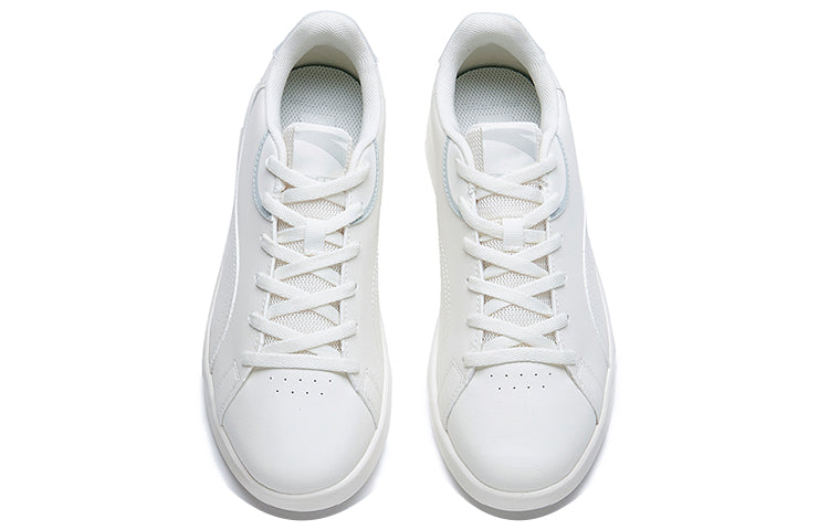 (WMNS) ANTA Life Series Sneakers 'White' 122228061-3