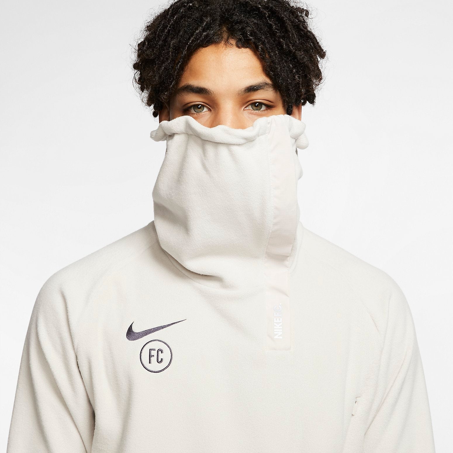 Nike FC Winter Drill Fleece 1/4Zip Jackets 'beige' AT6106-008