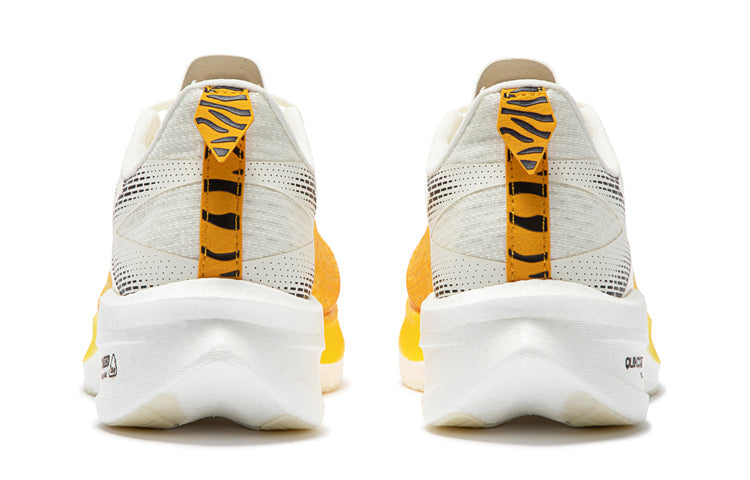 361 Degrees x Qu!k Foam Flying Flame ET 'Yellow White' 672312215-10