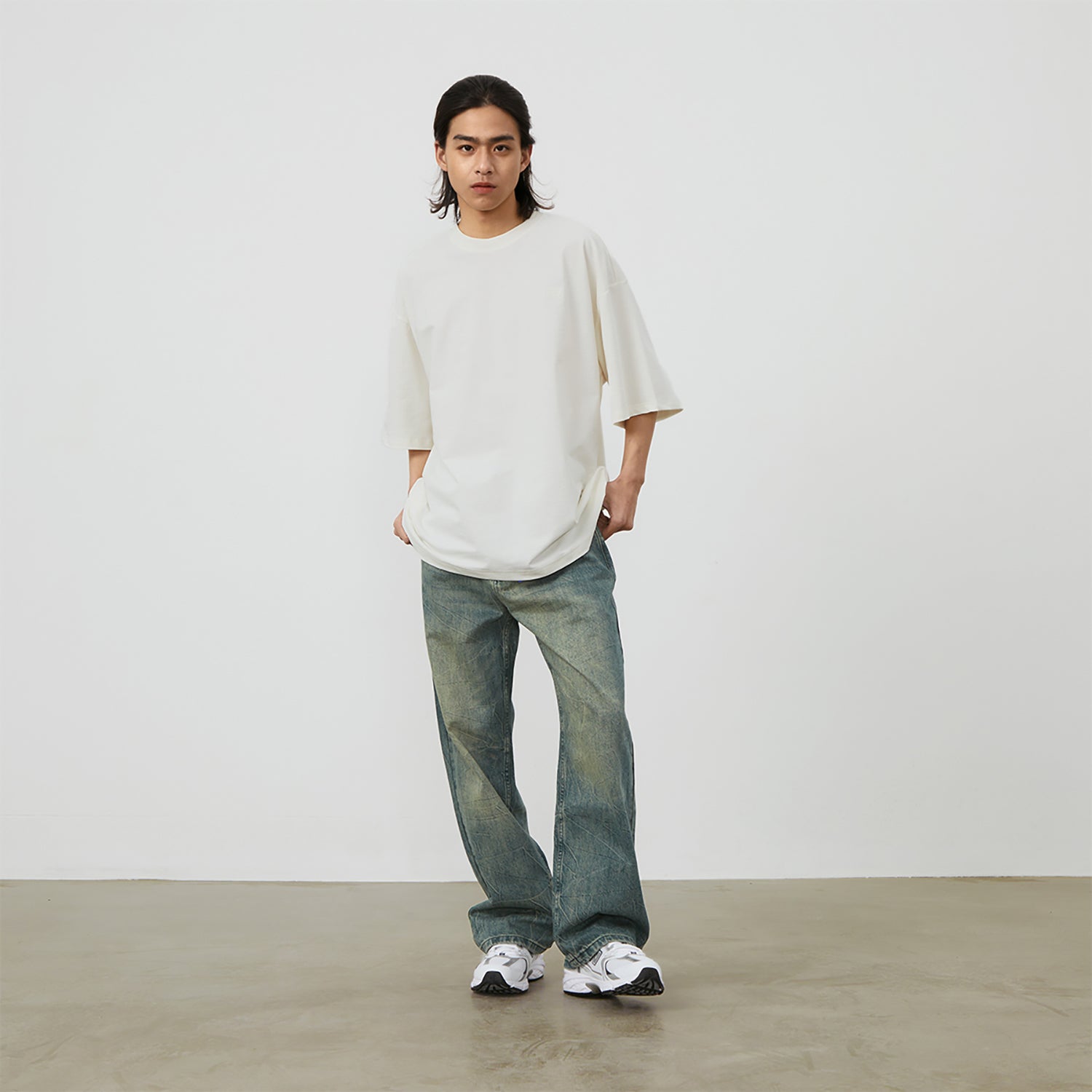 New Balance Linear Heritage Brushed Back Jersey Oversized T-Shirt Asia Sizing 'White' AMT42335-CIC