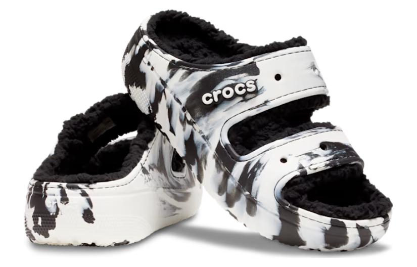 Crocs Classic Cozzzy Marbled Sandals 'Black White' 207907