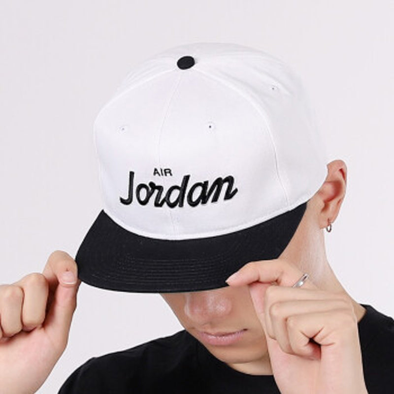 Air Jordan Pro Script Cap 'White Black' AV8448-100