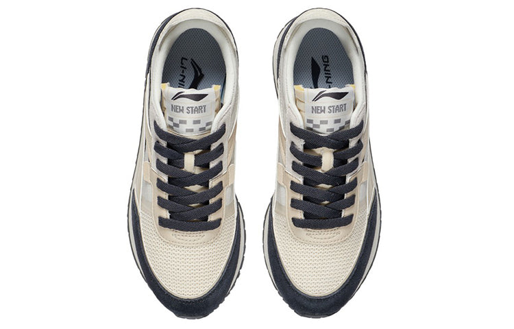 (WMNS) Li-Ning ChengFeng 'Grey Black' AGCR196-13