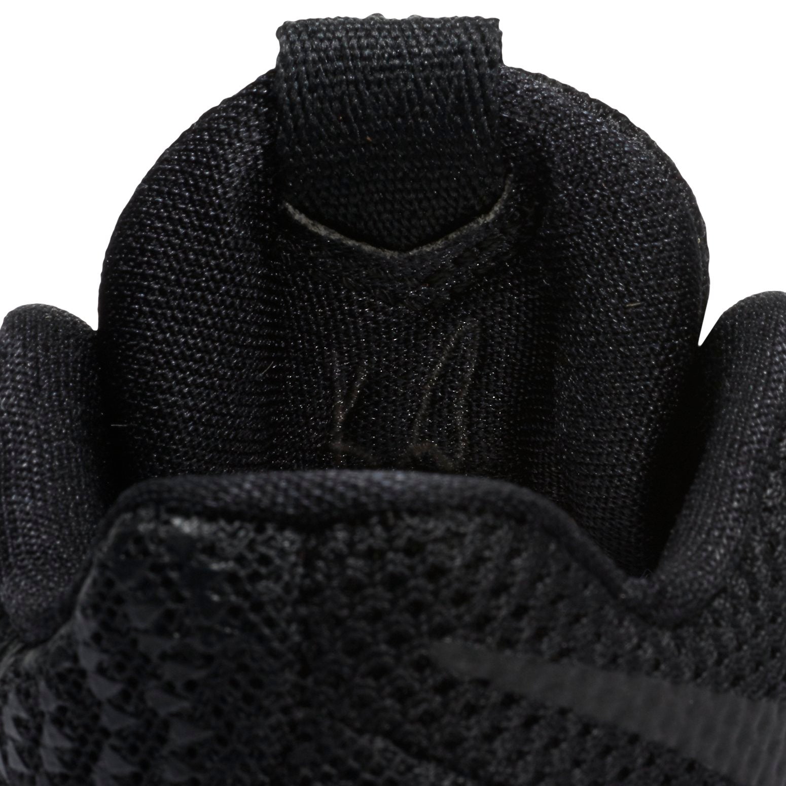 (TD) Nike Kyrie 3 'Triple Black' 869984-005