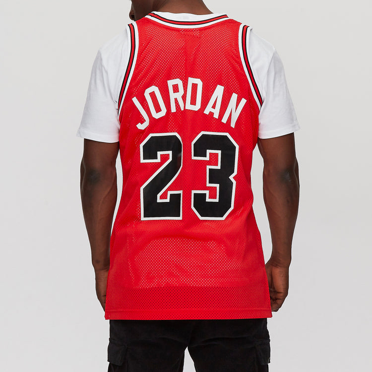 Mitchell & Ness NBA Authentic Jersey 1984-85 'Chicago Bulls Michael Jordan' AJY4CP18188-CBUSCAR84MJO